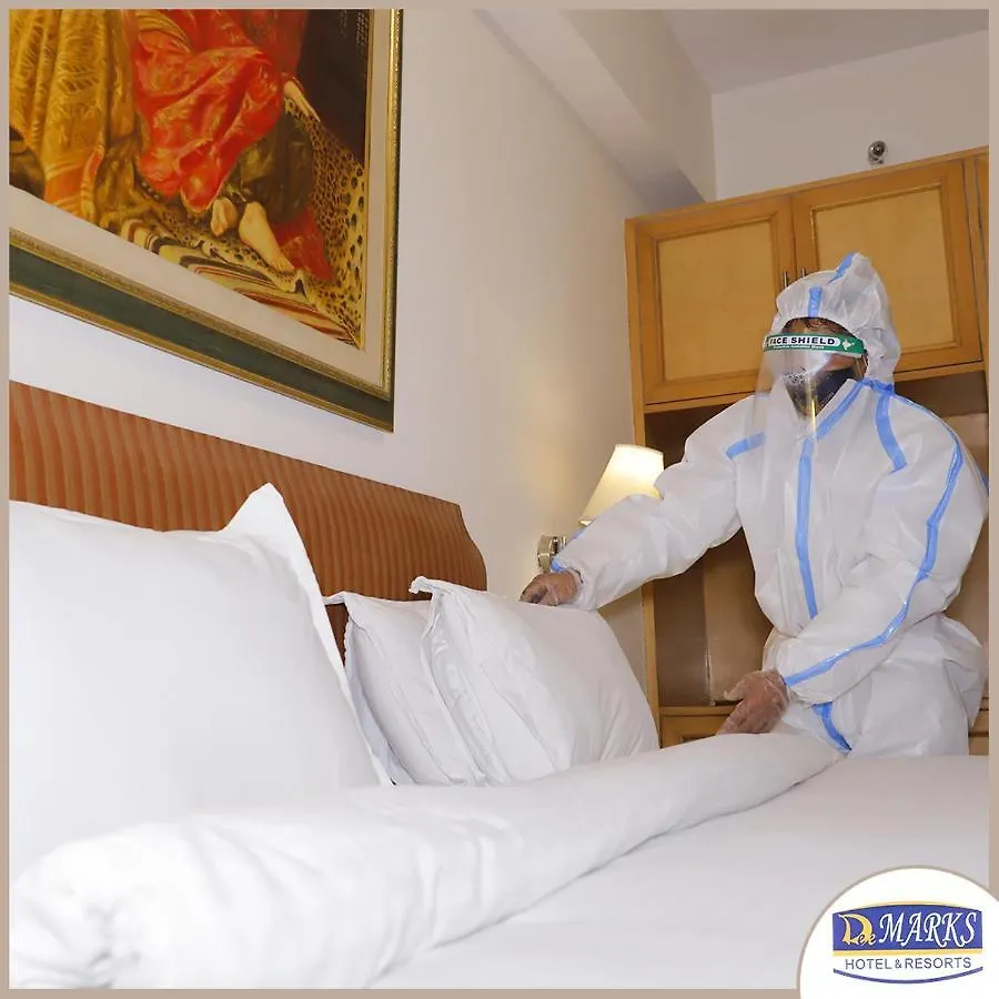 Dee Marks Airport Hotel & Resorts New Delhi