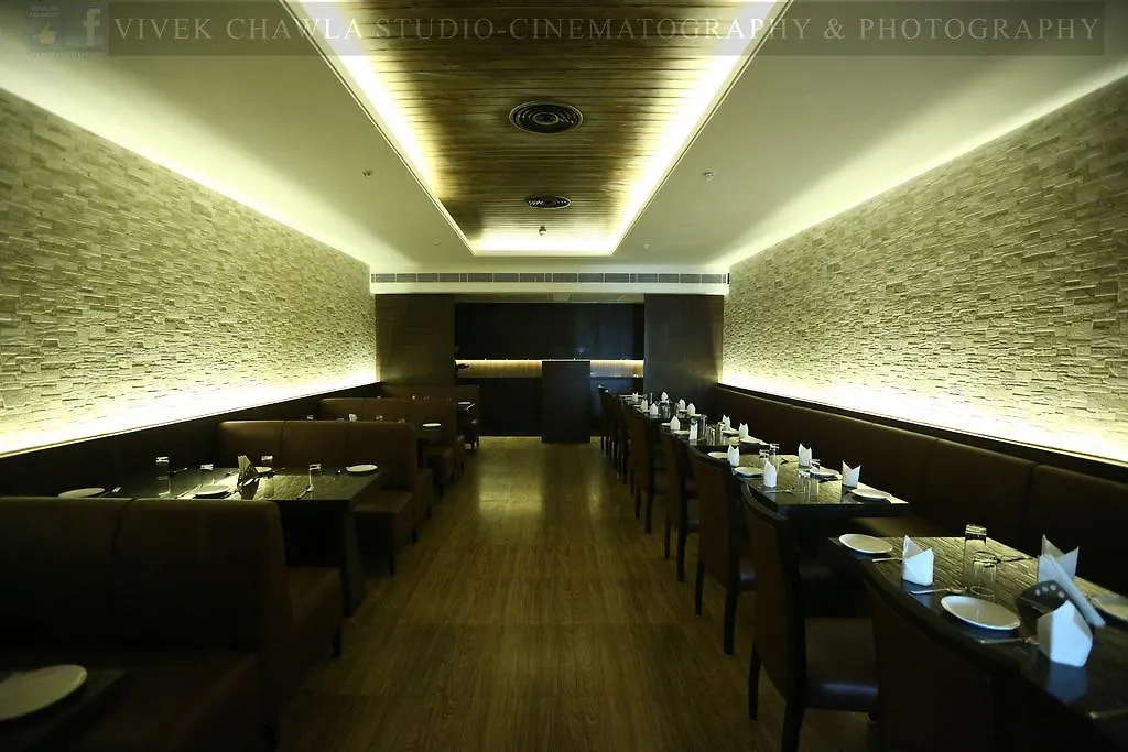 Dee Marks Airport Hotel & Resorts New Delhi