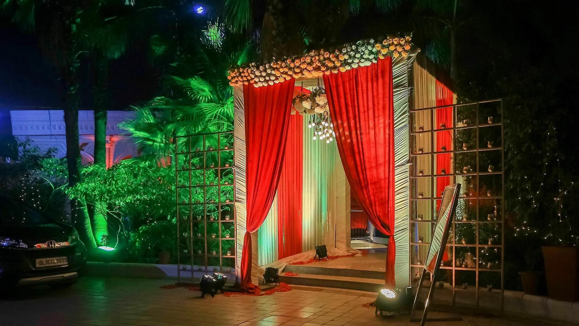 Dee Marks Airport Hotel & Resorts New Delhi